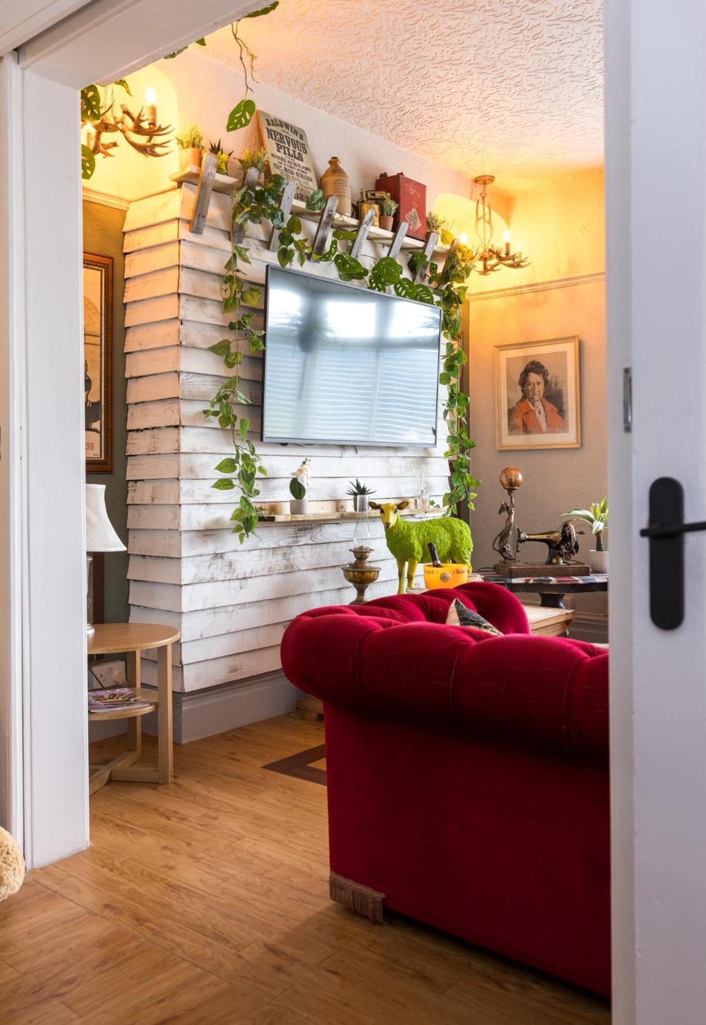 James' Place At The Park Merthyr Tydfil